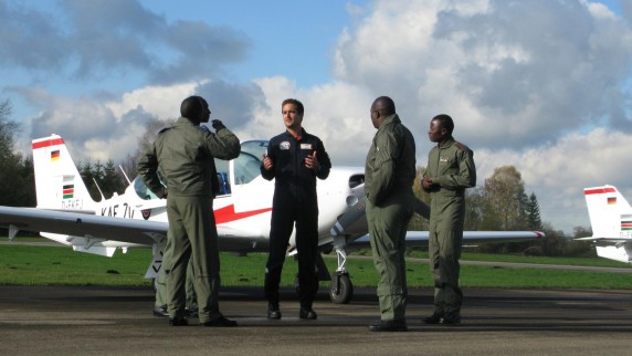 Thomas Reinert and Kenyan air forces pilots